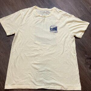 Patagonia Slim Fit, Women's Size Medium shirt, Organic Cotton